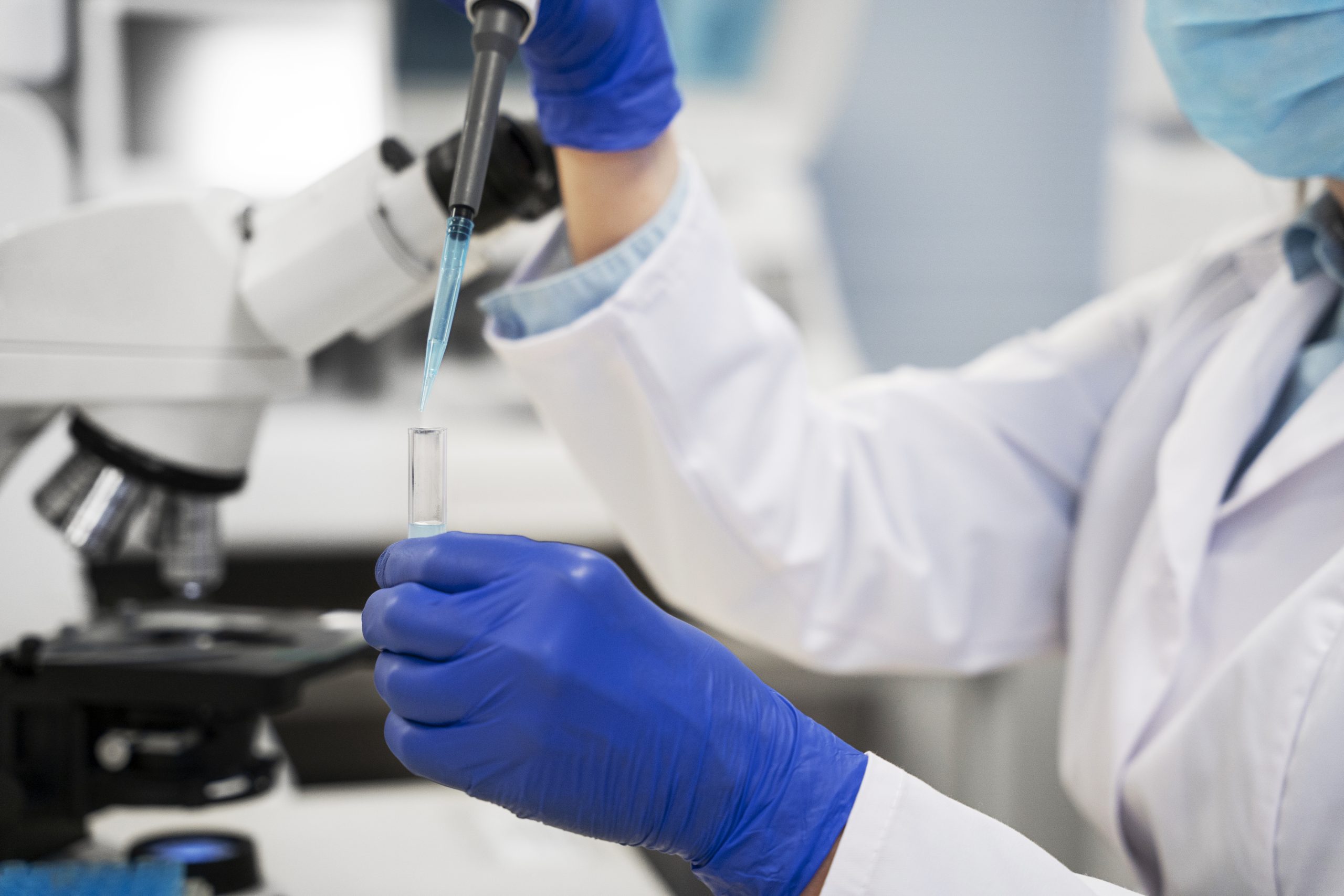doctor-performing-medical-research-lab doctor-performing-medical-research-lab